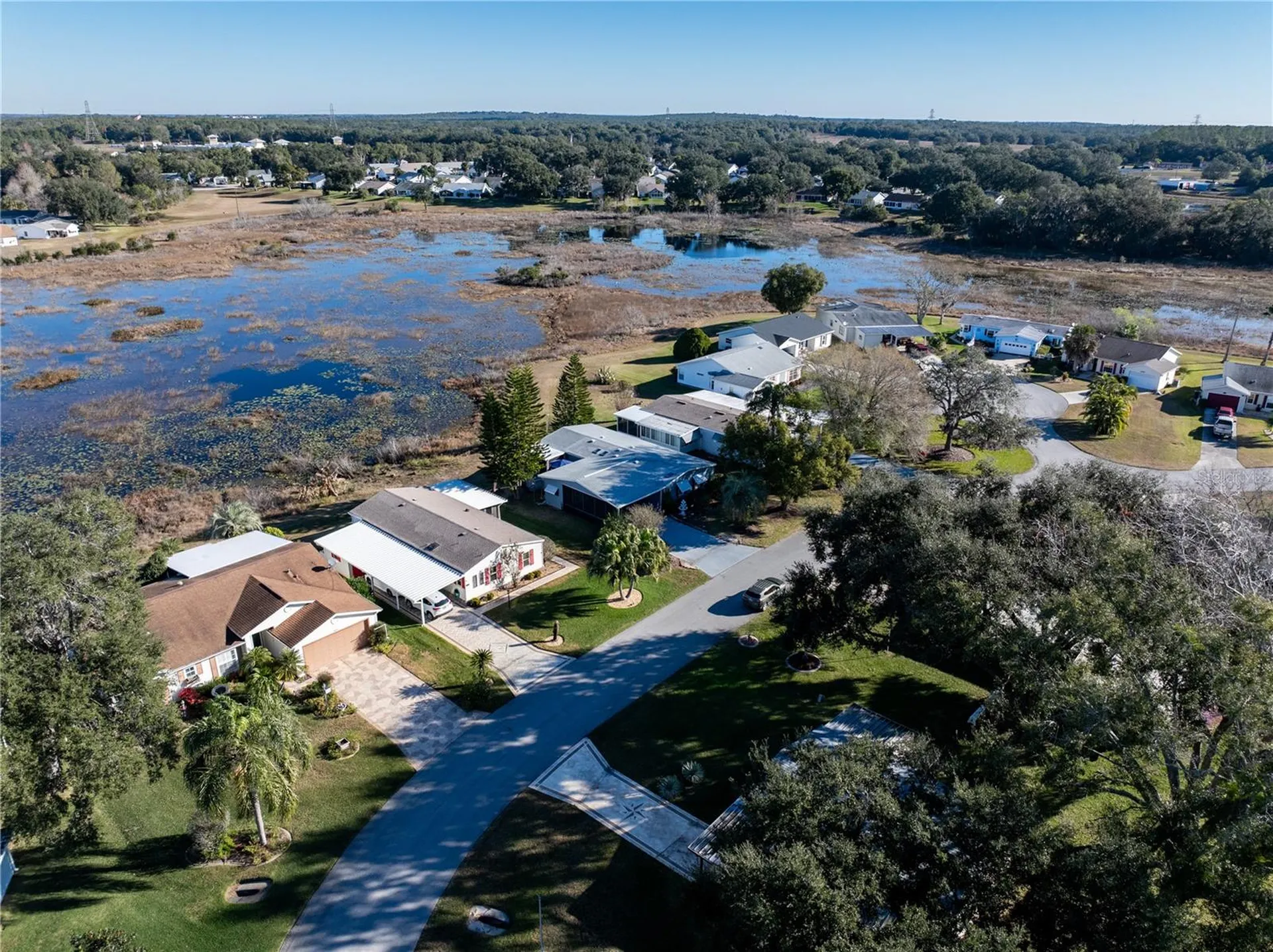 24805 Pine Hill Leesburg FL 34748