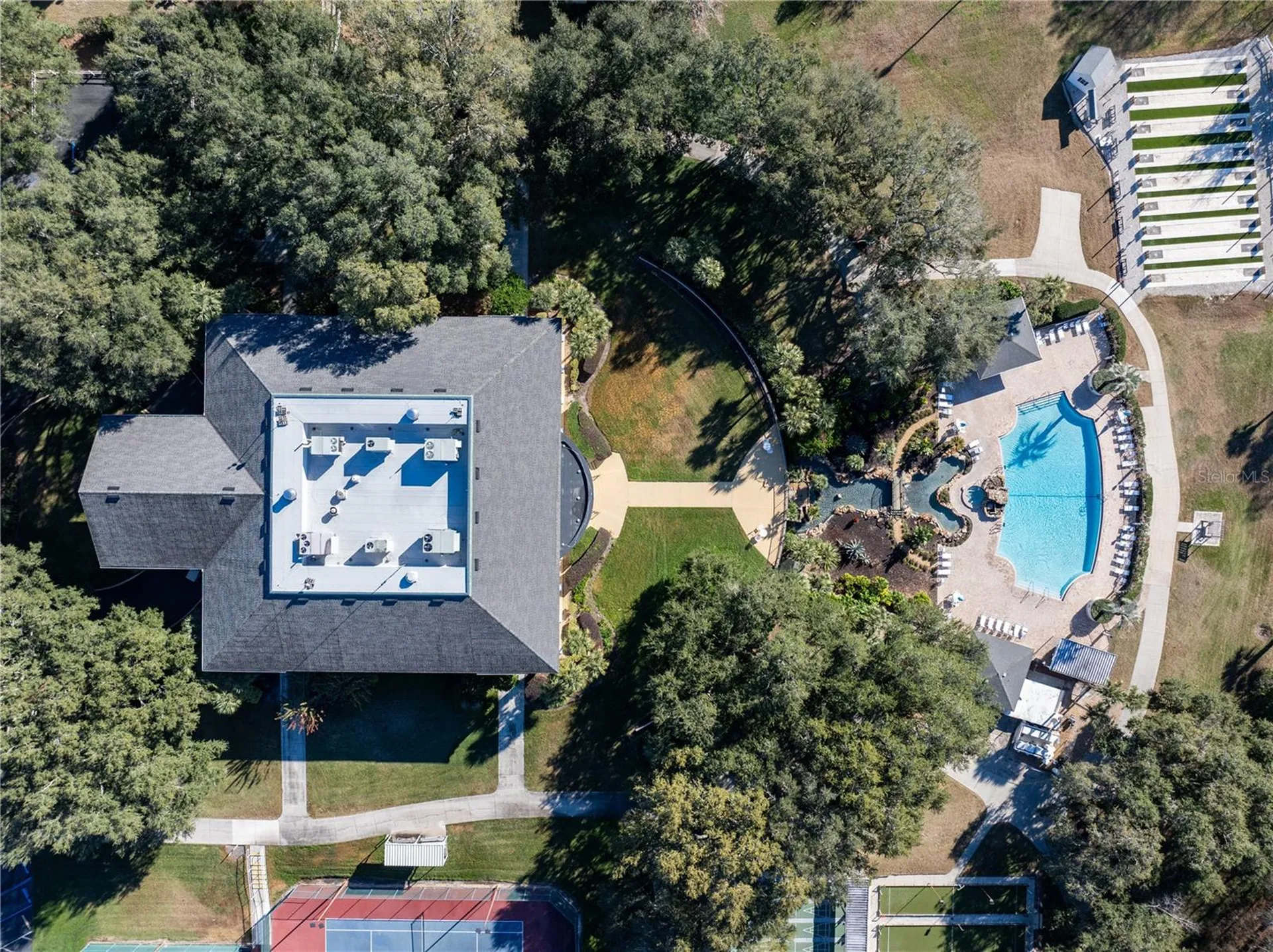 24805 Pine Hill Leesburg FL 34748