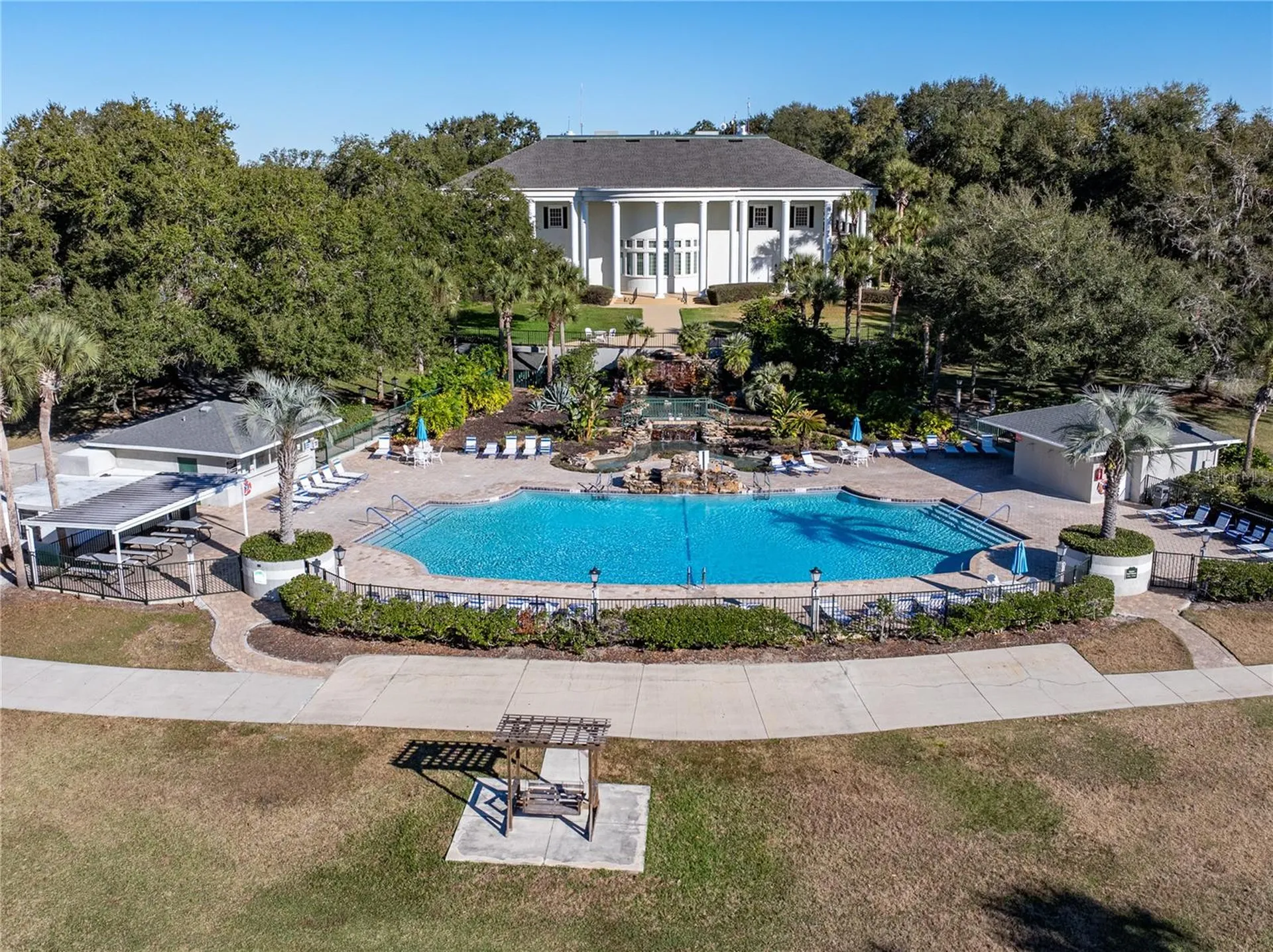 24805 Pine Hill Leesburg FL 34748