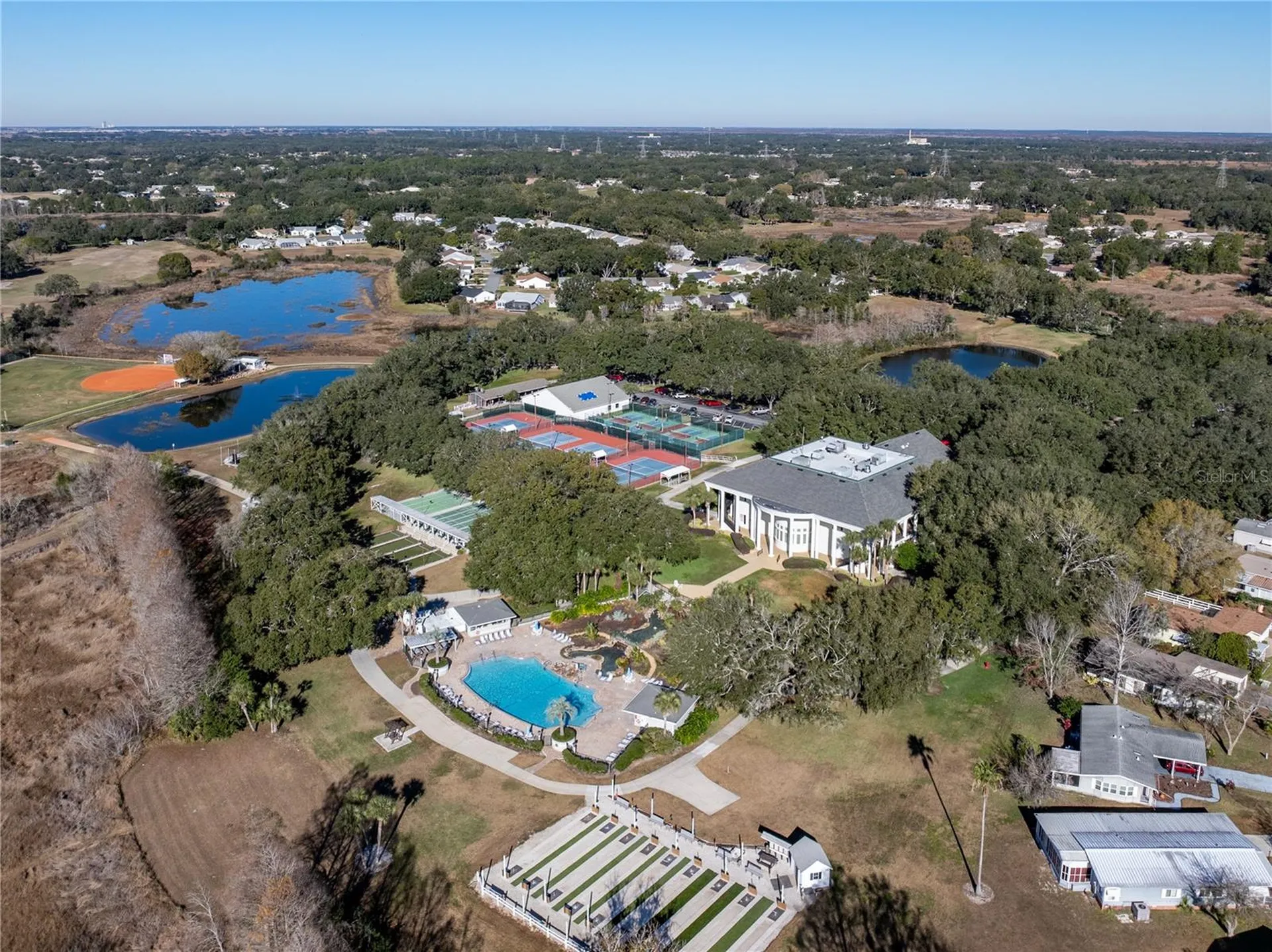 24805 Pine Hill Leesburg FL 34748