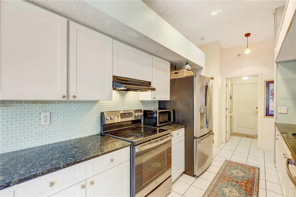 4001 Palau Drive Sarasota FL 34241