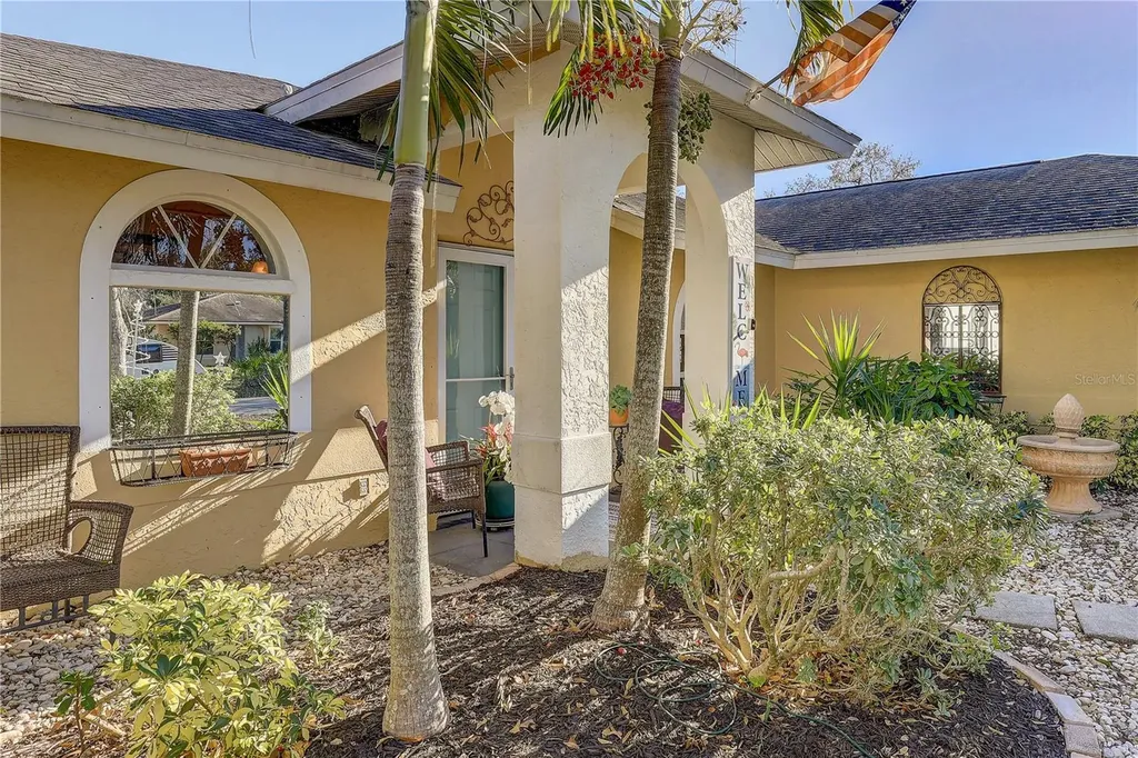 4001 Palau Drive Sarasota FL 34241
