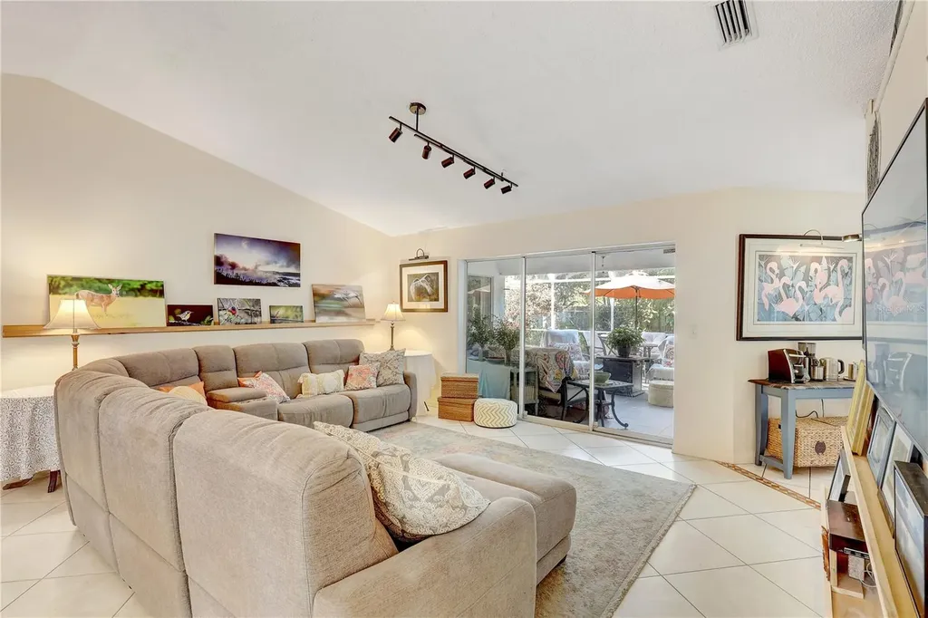 4001 Palau Drive Sarasota FL 34241
