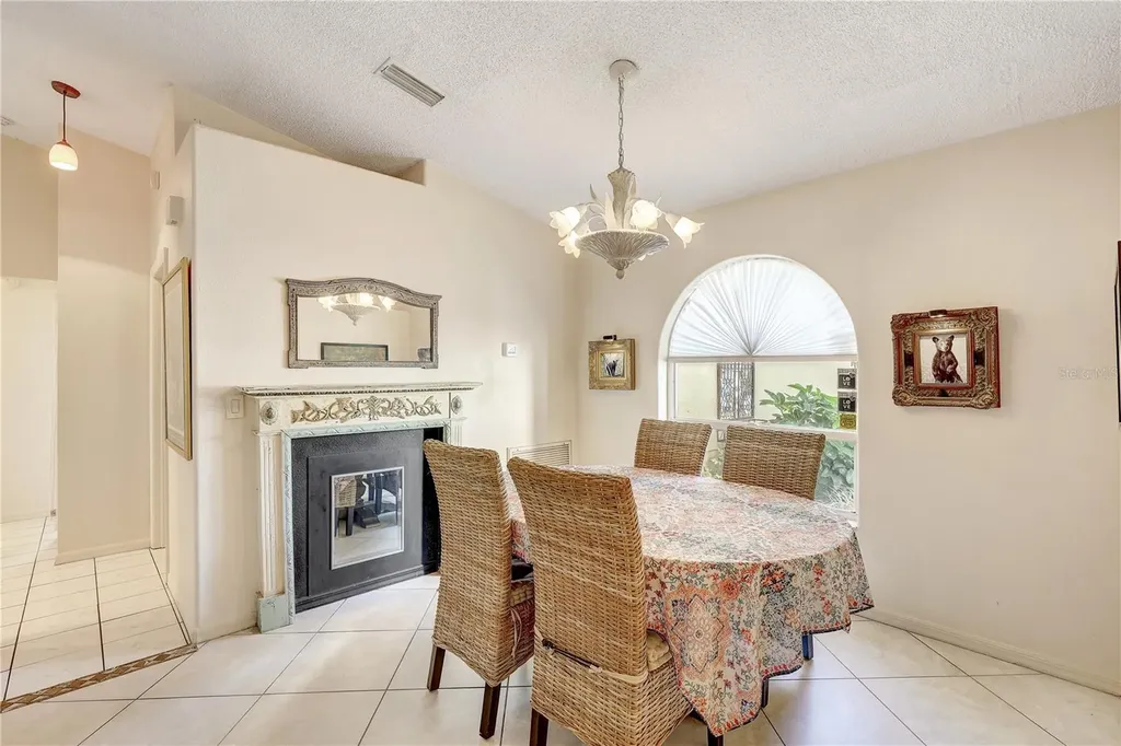 4001 Palau Drive Sarasota FL 34241