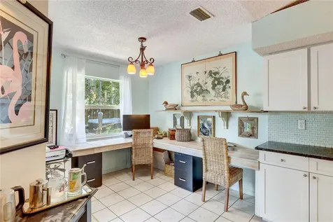4001 Palau Drive Sarasota FL 34241