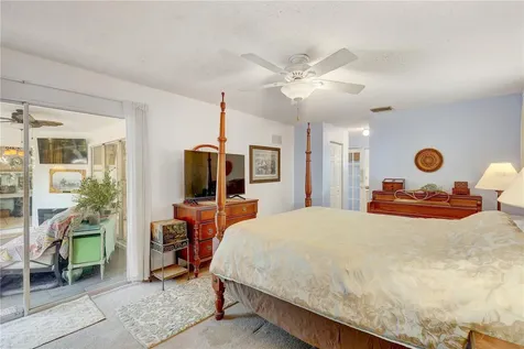 4001 Palau Drive Sarasota FL 34241