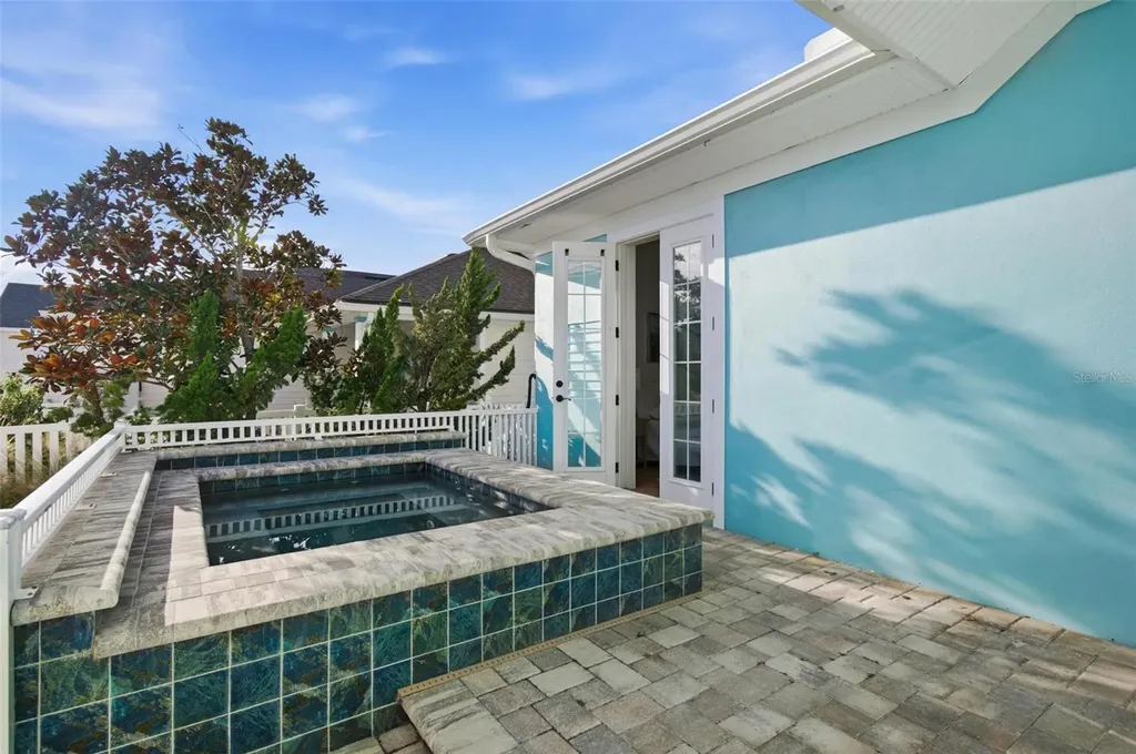 25 Sandy Beach Way Palm Coast FL 32137