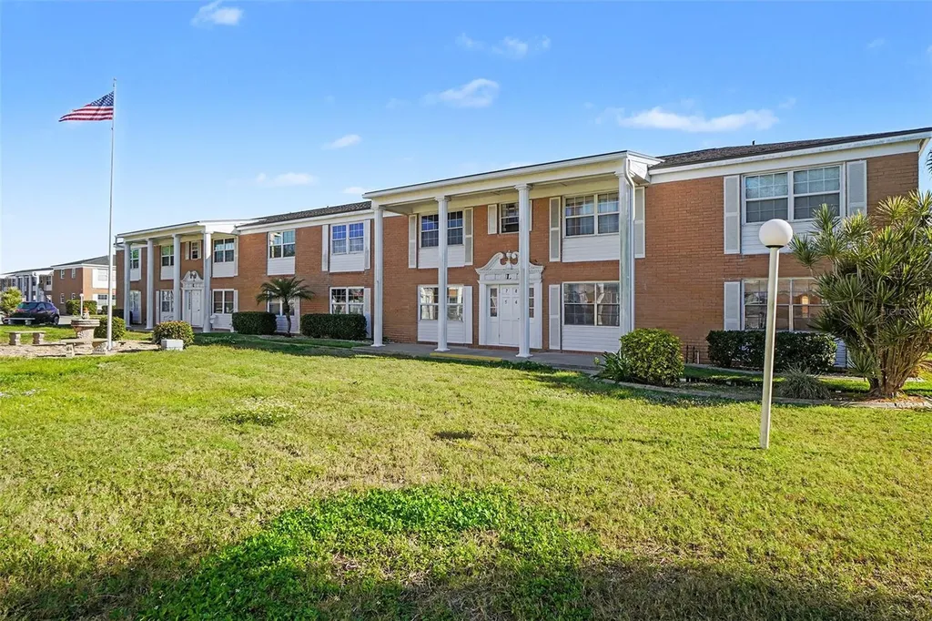 4158 Tamiami Trail Port Charlotte FL 33952