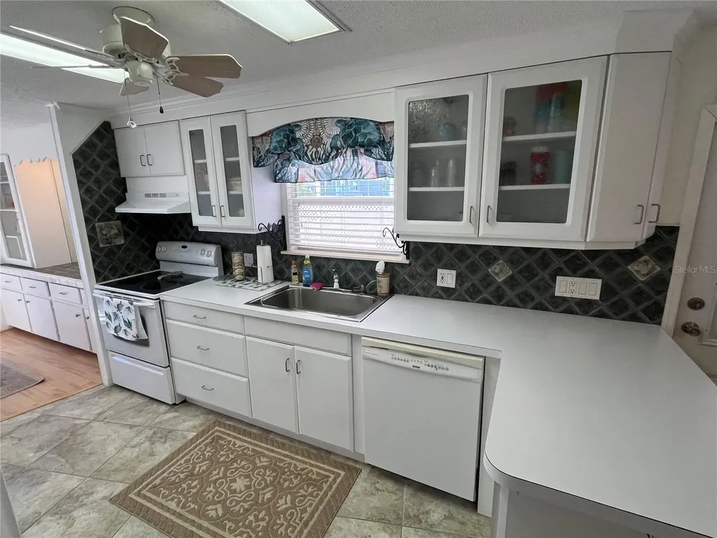 511 Cervina Drive N Venice FL 34285