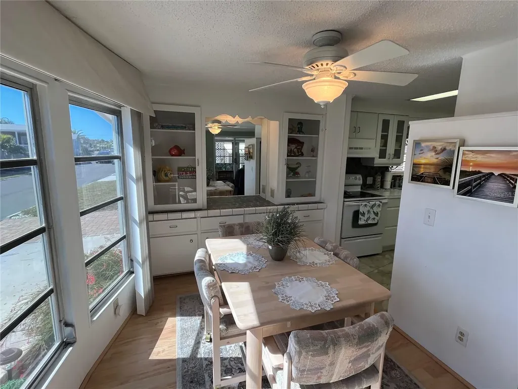 511 Cervina Drive N Venice FL 34285