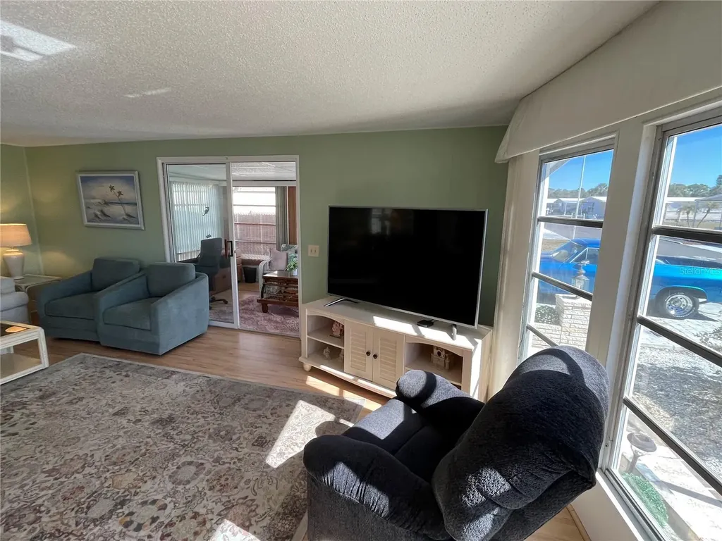 511 Cervina Drive N Venice FL 34285