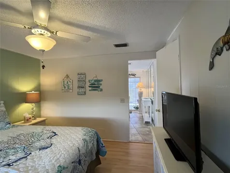 511 Cervina Drive N Venice FL 34285