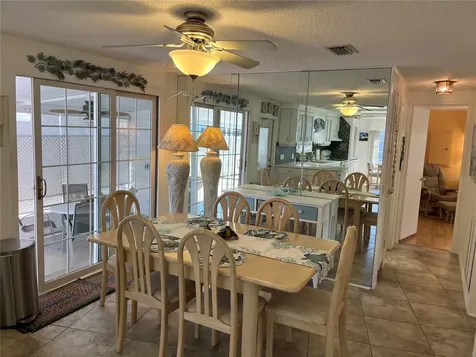511 Cervina Drive N Venice FL 34285