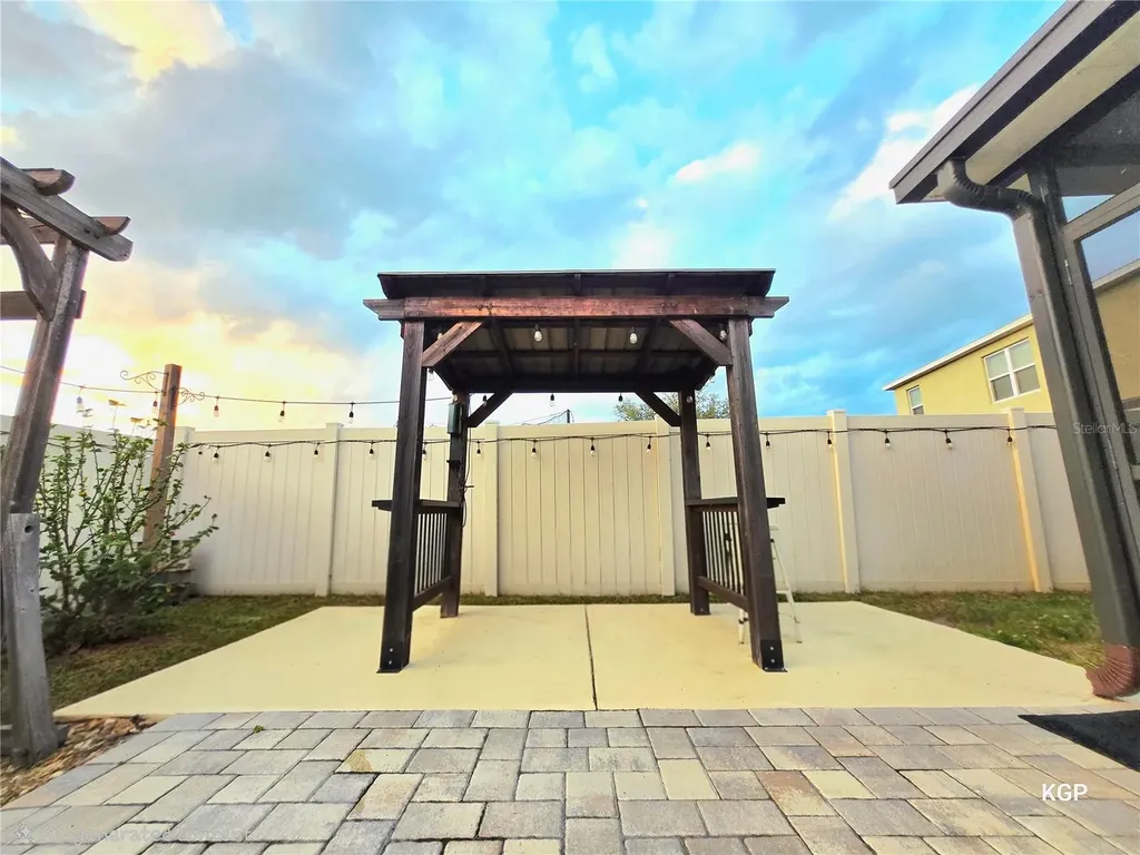 12021 Gillingham Harbor Lane Gibsonton FL 33534