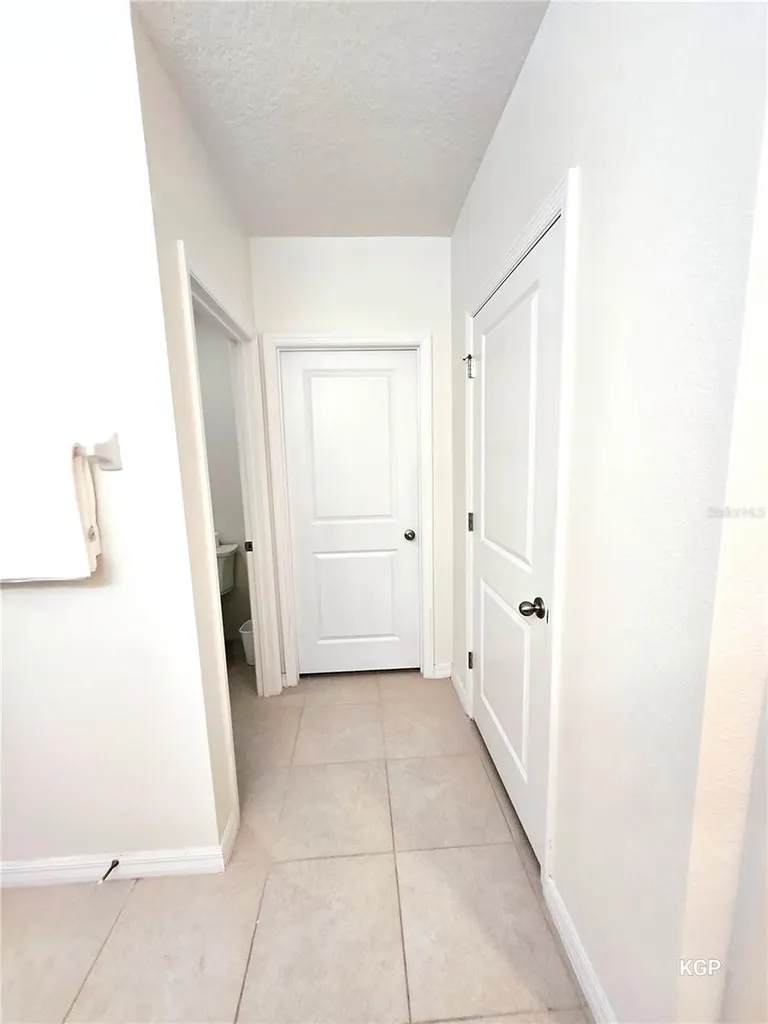 12021 Gillingham Harbor Lane Gibsonton FL 33534