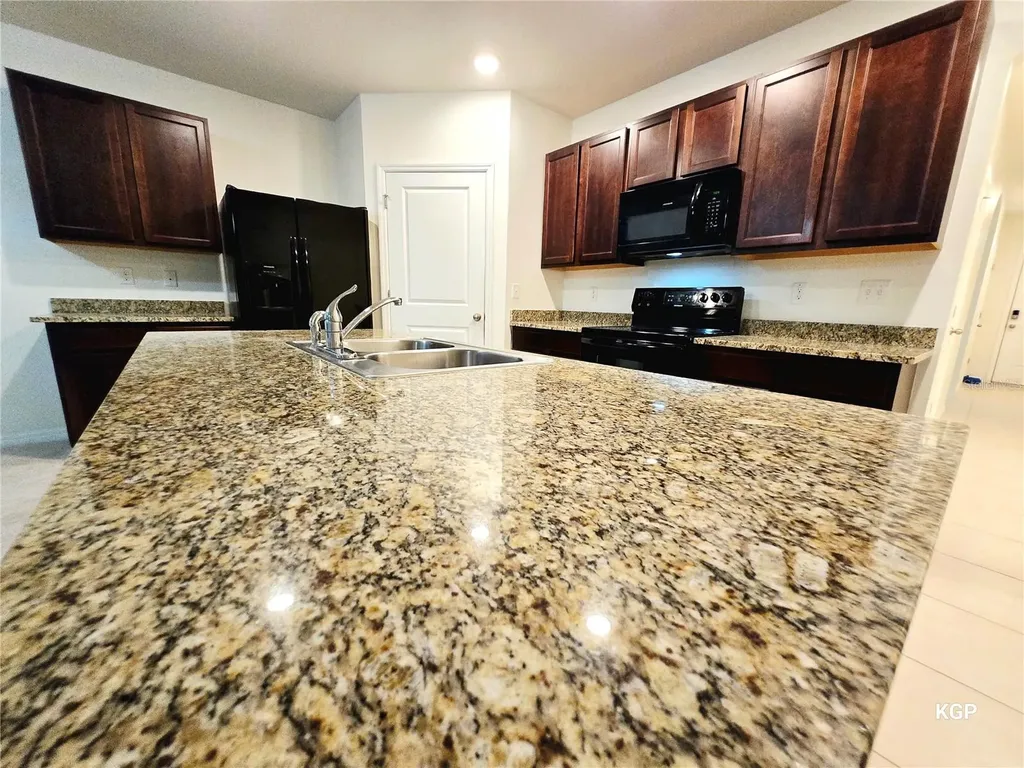 12021 Gillingham Harbor Lane Gibsonton FL 33534