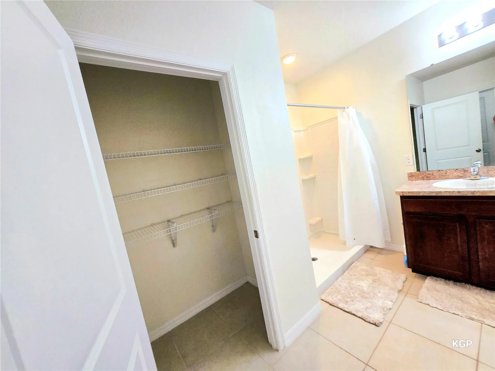 12021 Gillingham Harbor Lane Gibsonton FL 33534