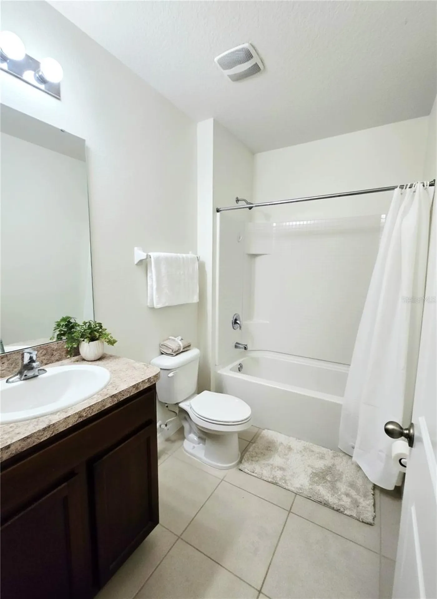 12021 Gillingham Harbor Lane Gibsonton FL 33534