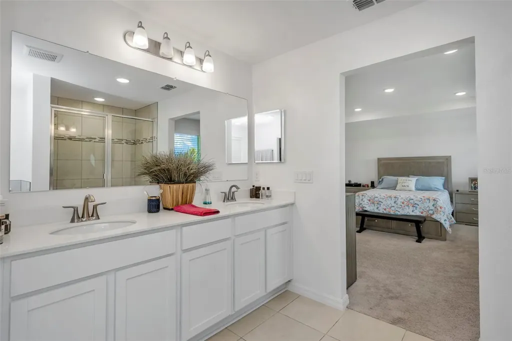 11495 June Briar Loop San Antonio FL 33576