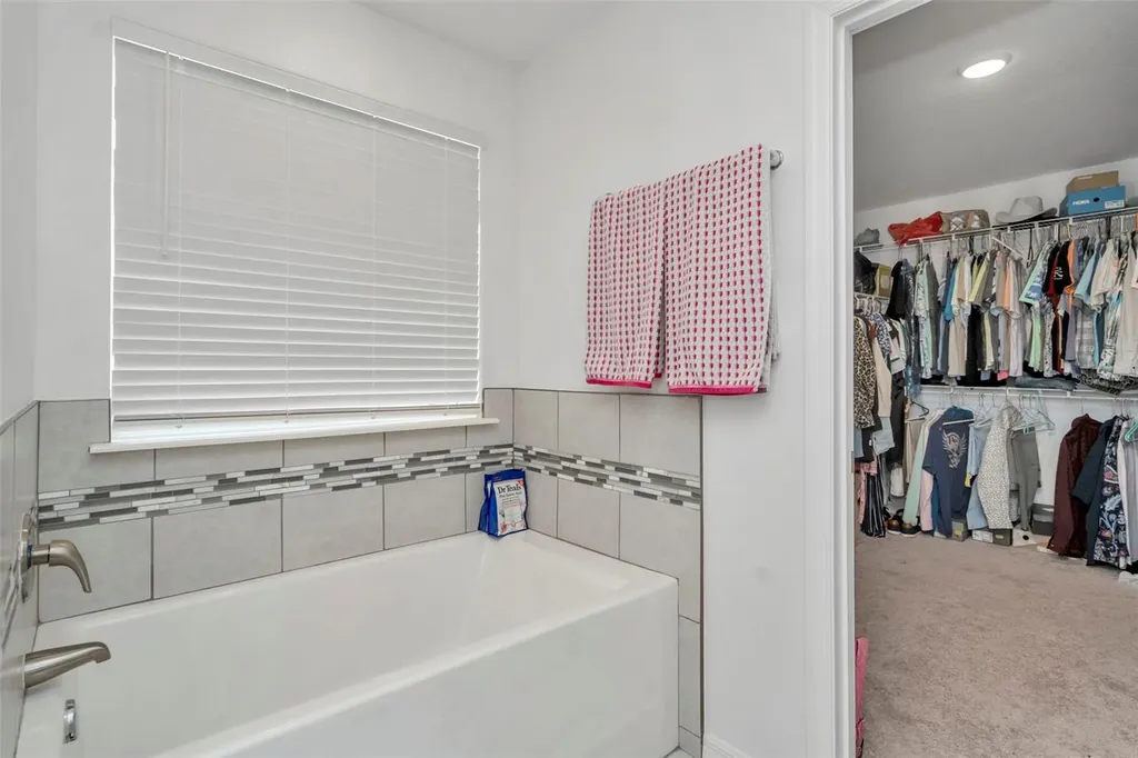 11495 June Briar Loop San Antonio FL 33576