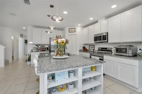 11495 June Briar Loop San Antonio FL 33576