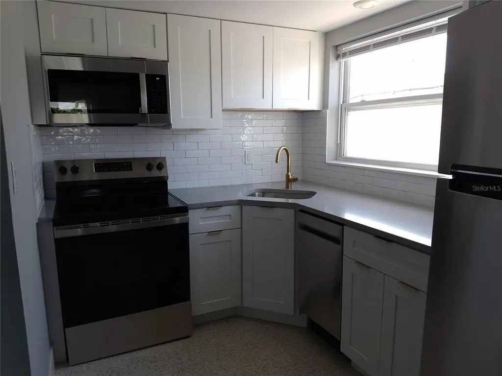 11355 3rd Street E Treasure Island FL 33706