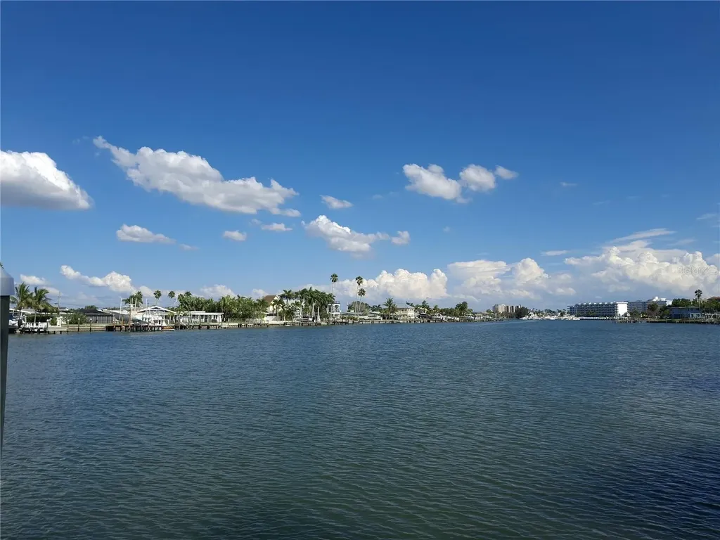 11355 3rd Street E Treasure Island FL 33706