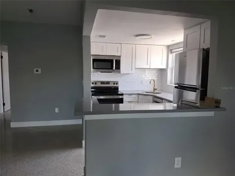 11355 3rd Street E Treasure Island FL 33706