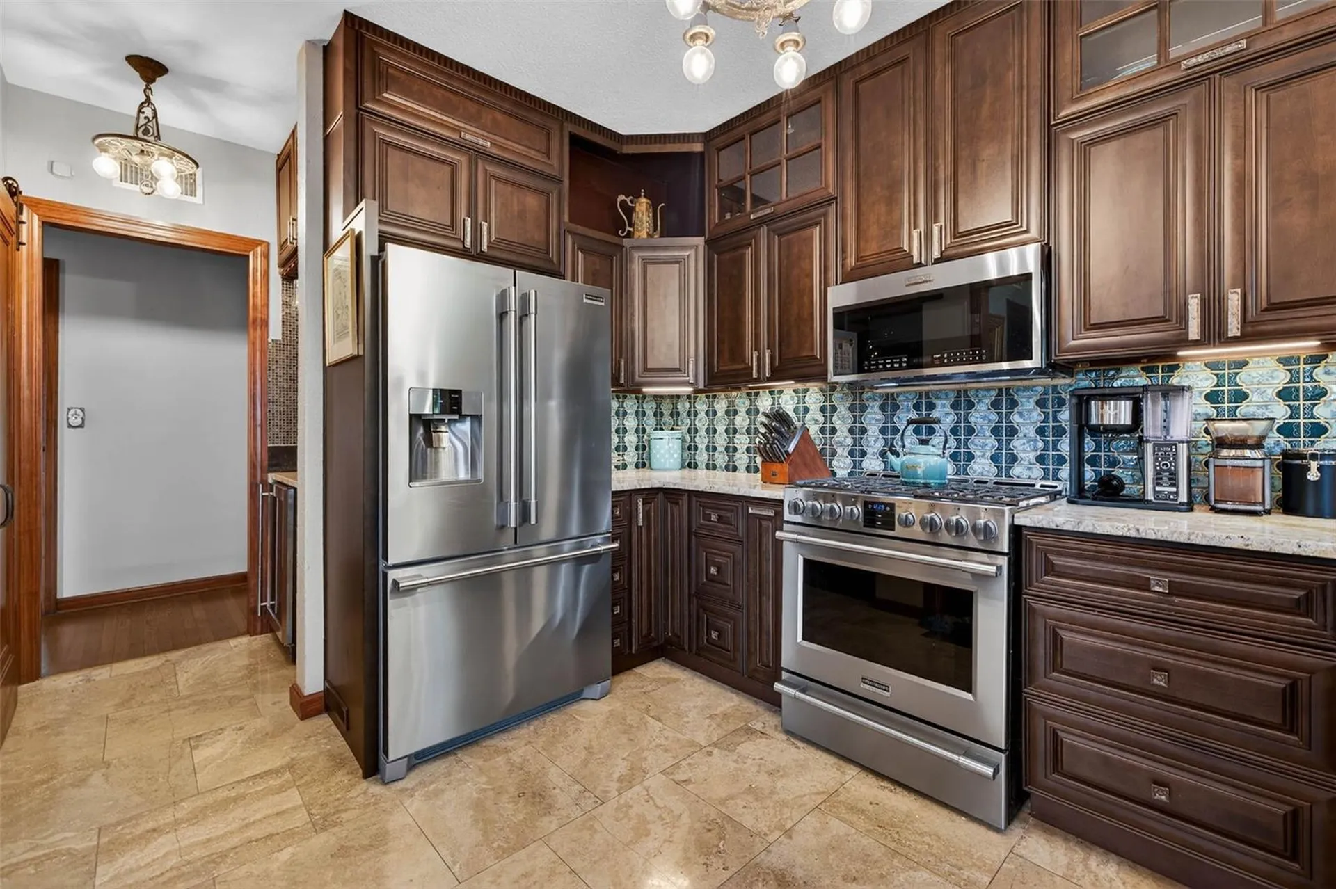 1431 22nd Avenue N St Petersburg FL 33704