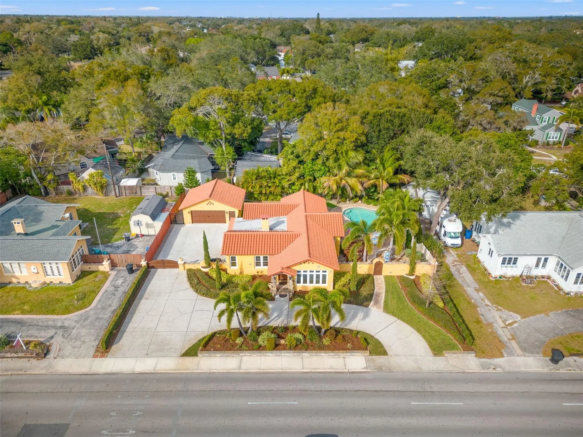 1431 22nd Avenue N St Petersburg FL 33704