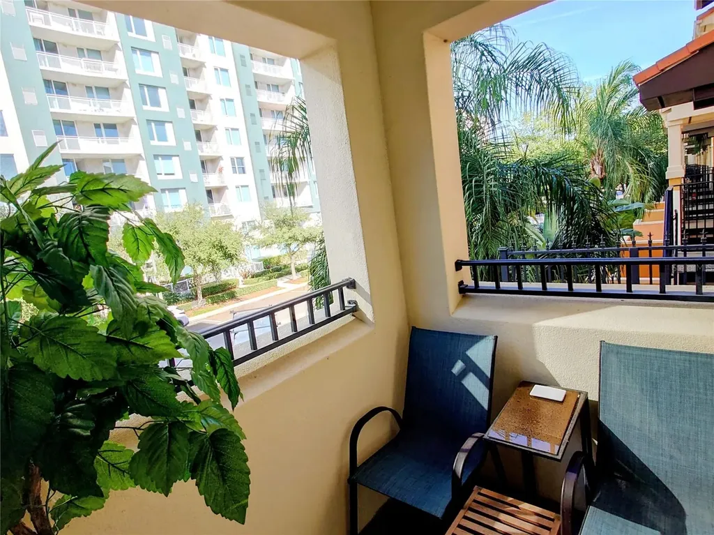 200 4th Avenue S St Petersburg FL 33701