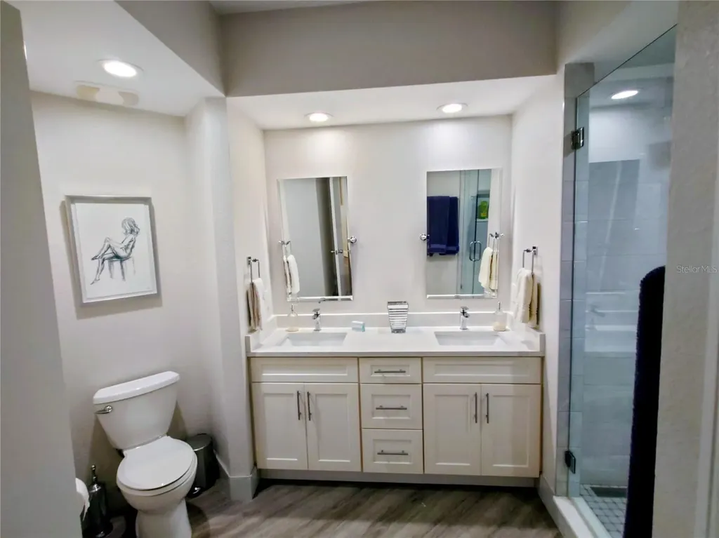 200 4th Avenue S St Petersburg FL 33701