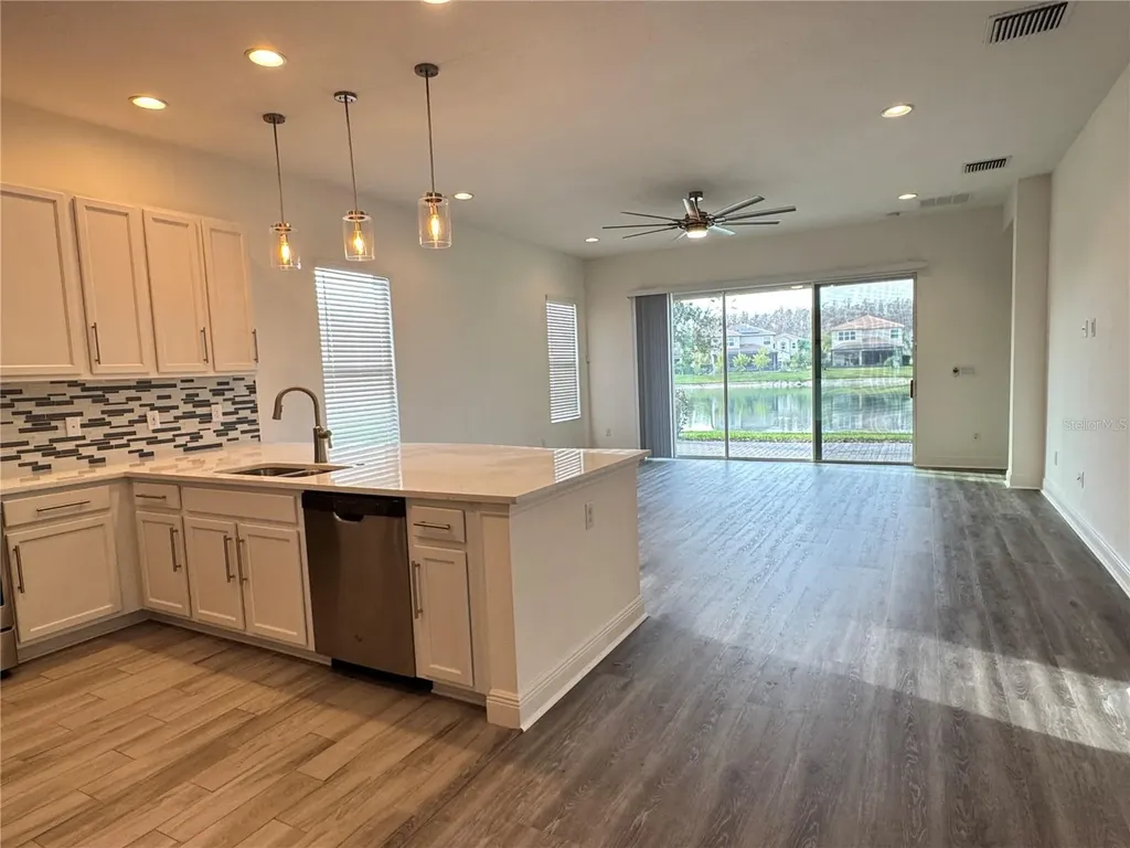 31045 Lindentree Drive Wesley Chapel FL 33543
