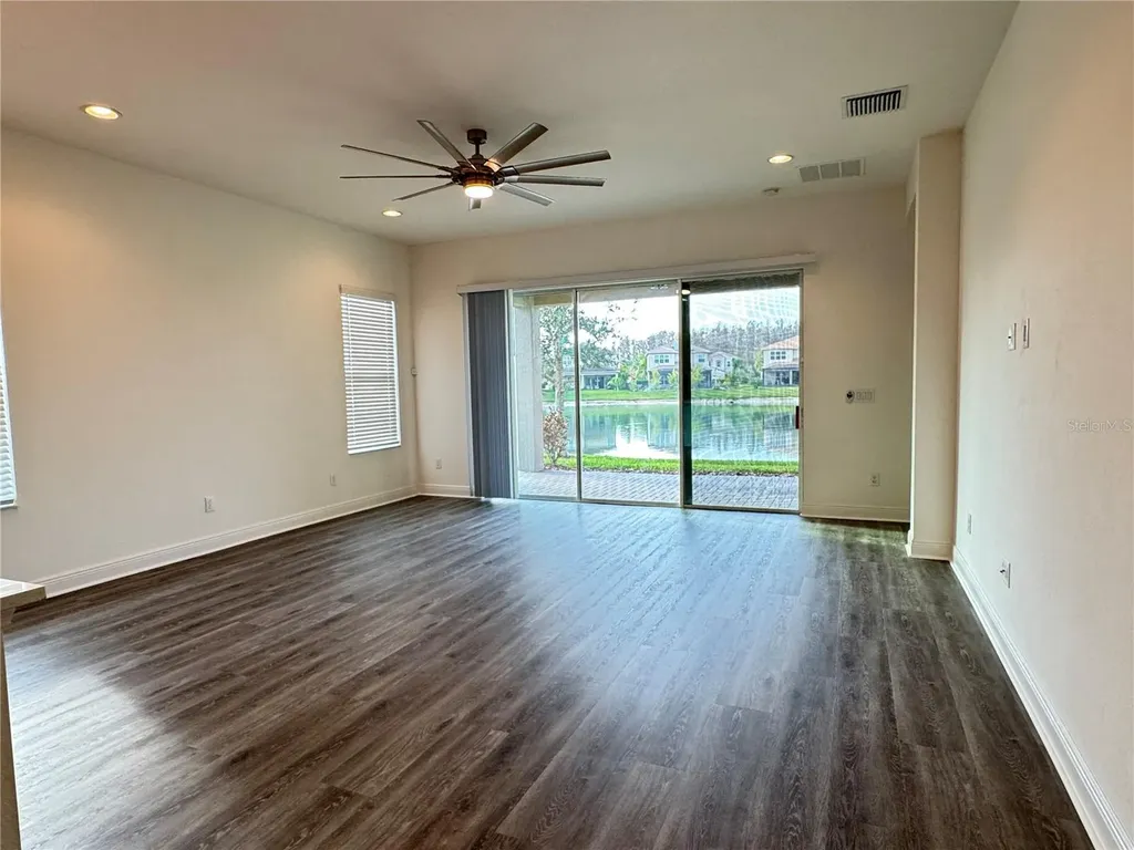 31045 Lindentree Drive Wesley Chapel FL 33543
