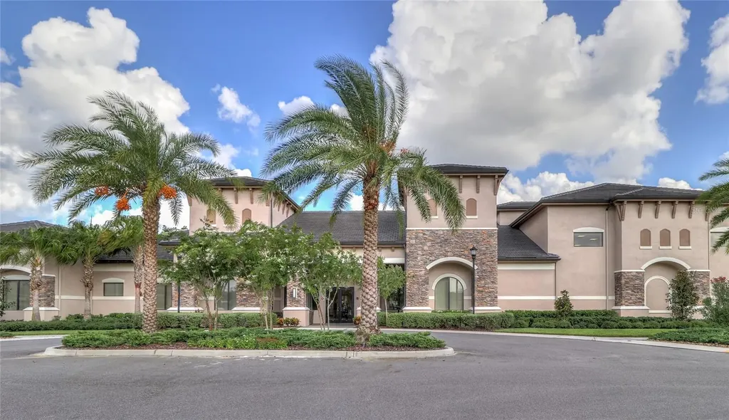 31045 Lindentree Drive Wesley Chapel FL 33543