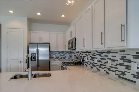 31045 Lindentree Drive Wesley Chapel FL 33543