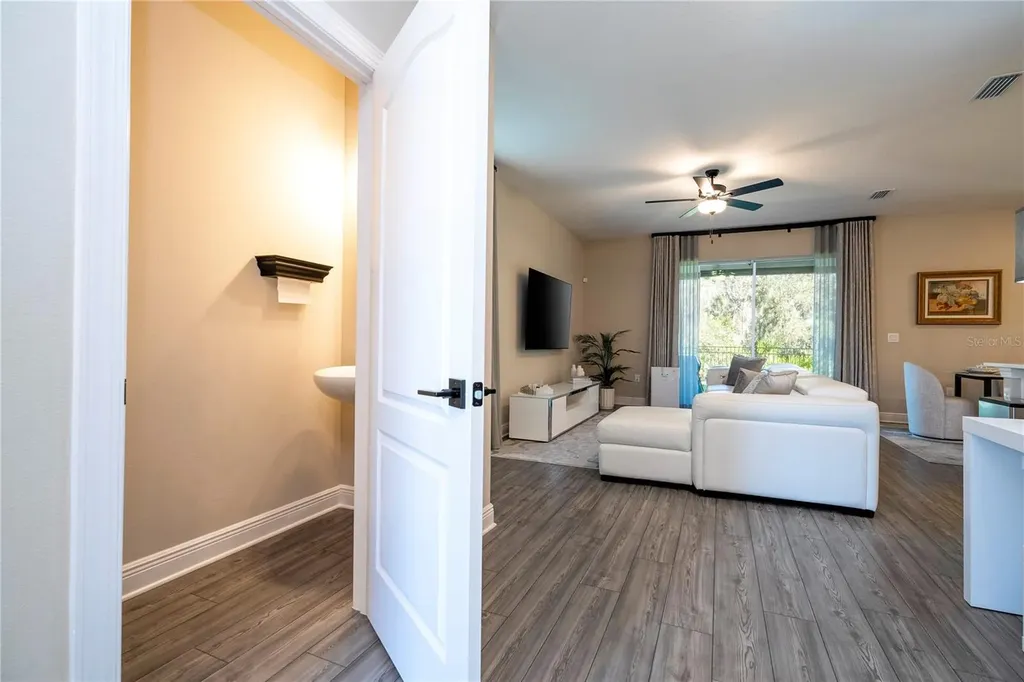 7768 Somersworth Drive Kissimmee FL 34747