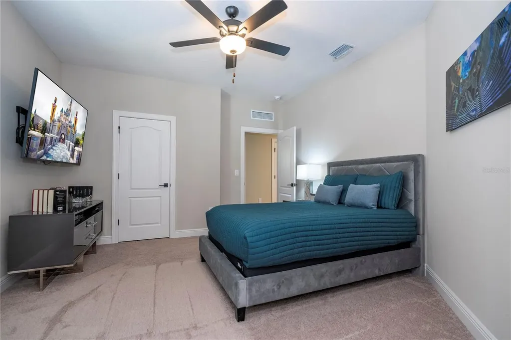 7768 Somersworth Drive Kissimmee FL 34747
