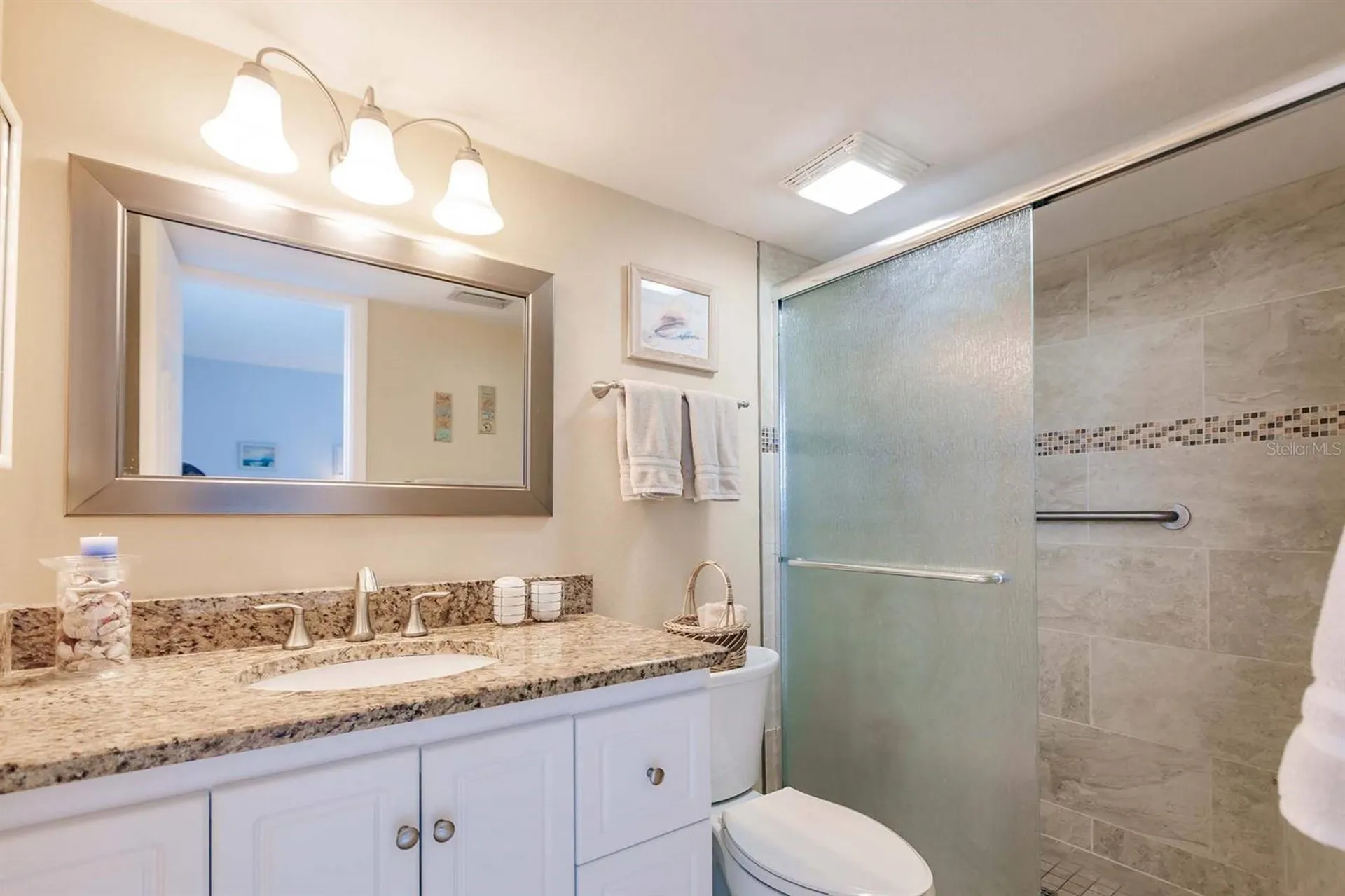 1125 W Peppertree Drive Sarasota FL 34242