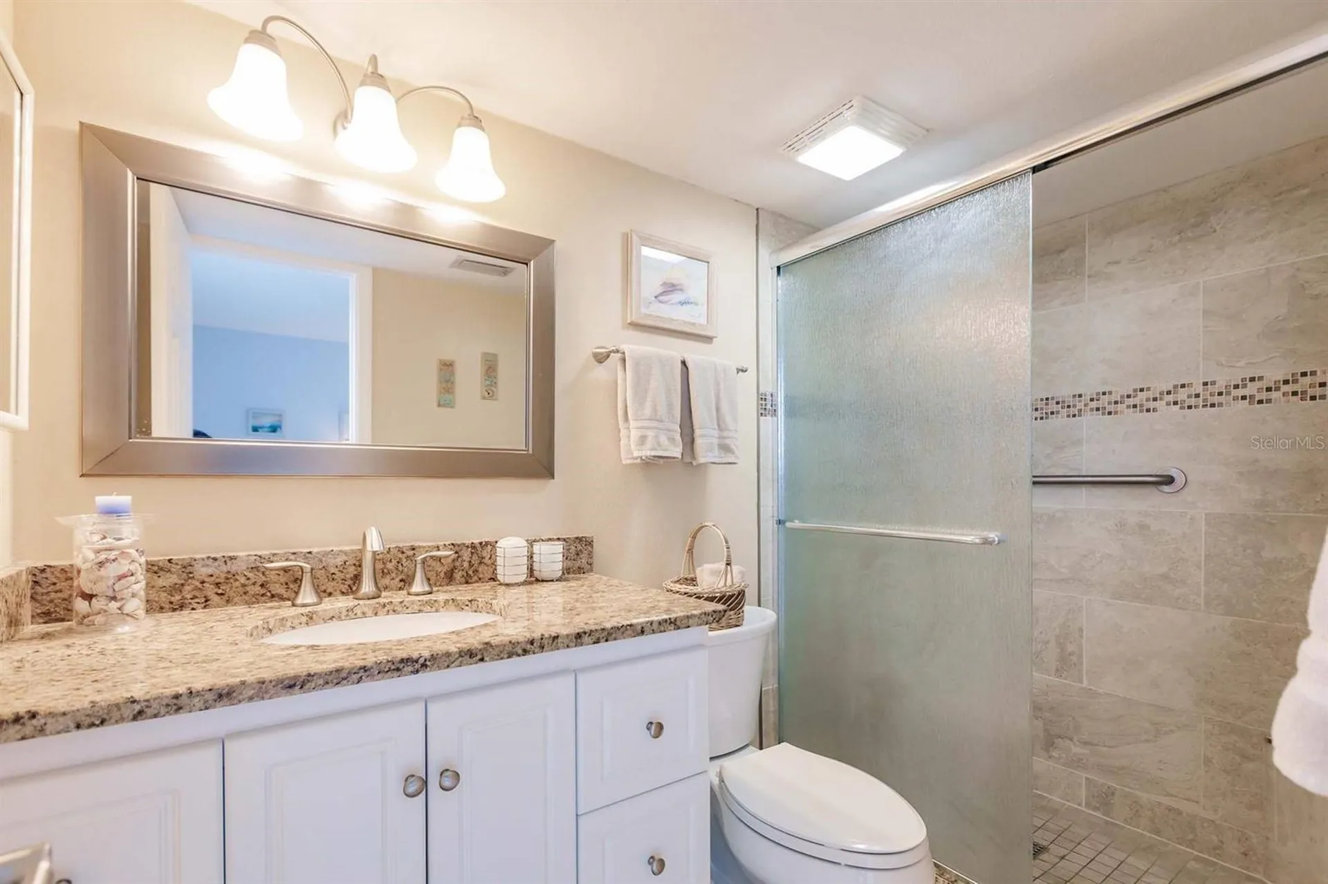 1125 W Peppertree Drive Sarasota FL 34242