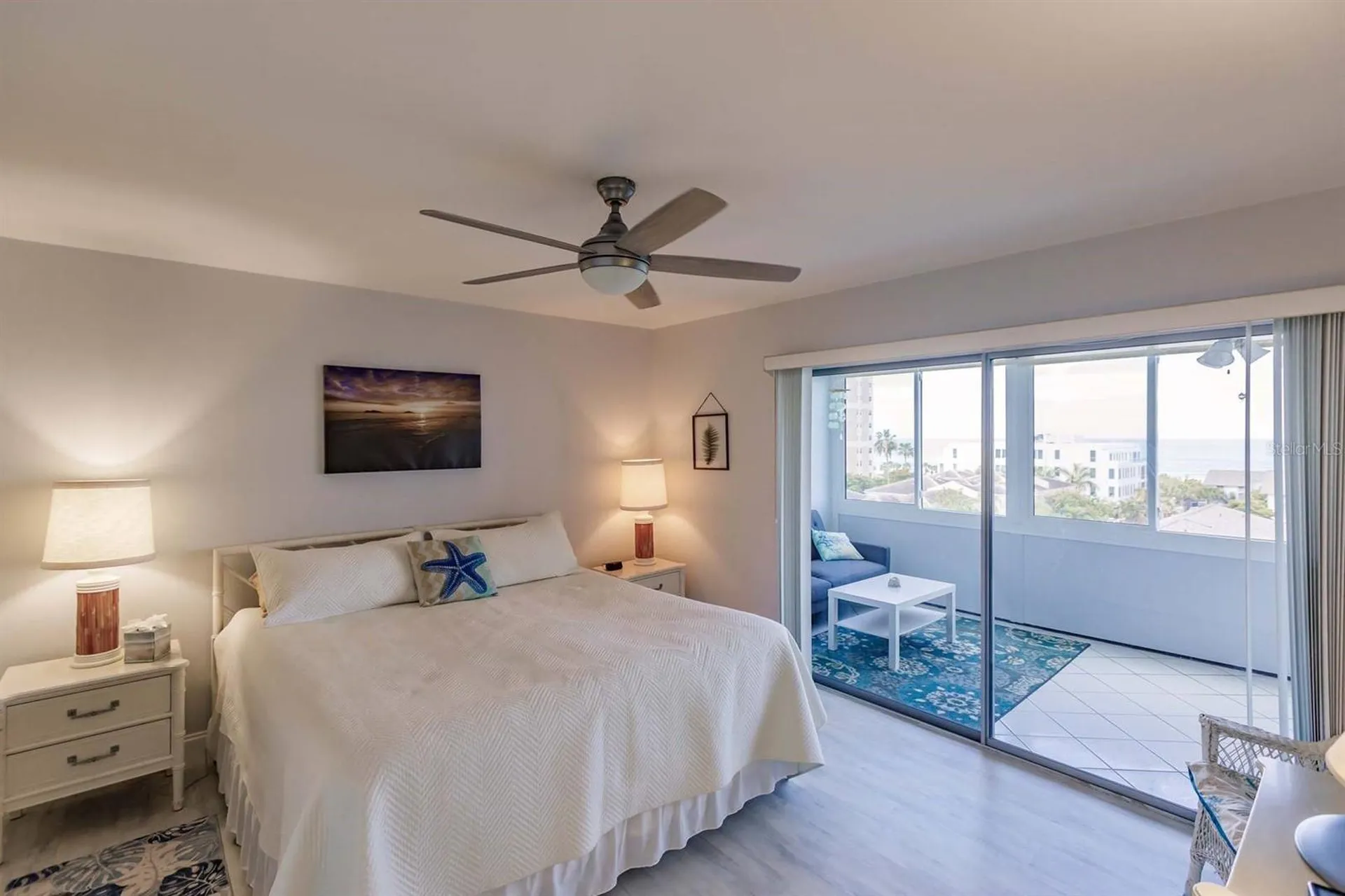 1125 W Peppertree Drive Sarasota FL 34242