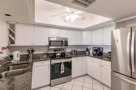 1125 W Peppertree Drive Sarasota FL 34242