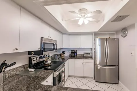 1125 W Peppertree Drive Sarasota FL 34242