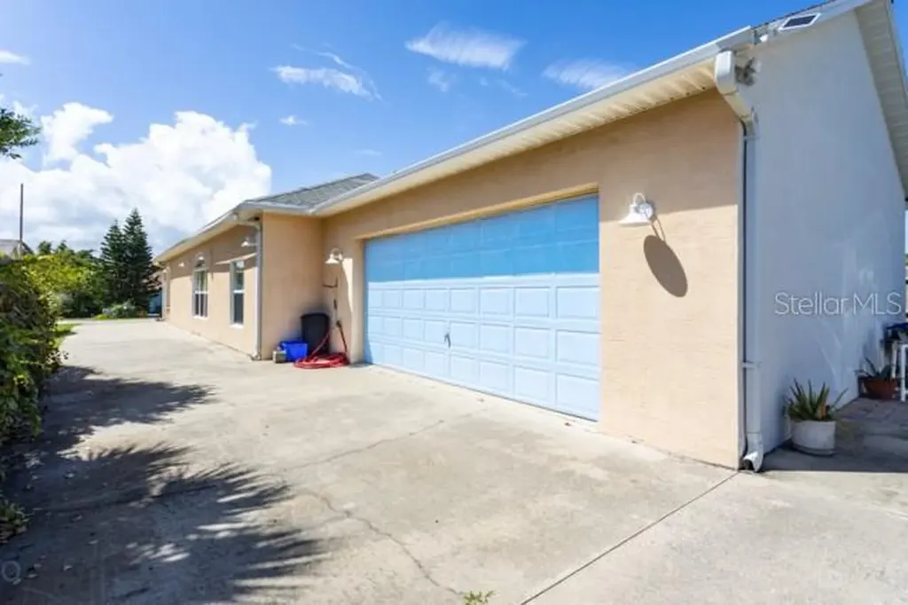 497 Grandview Avenue Ormond Beach FL 32176