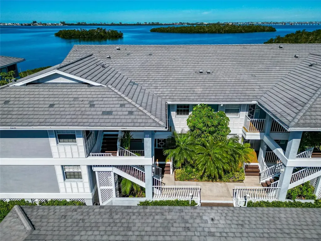 1389 Perico Pointe Circle Circle Bradenton FL 34209