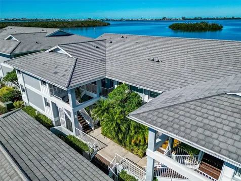 1389 Perico Pointe Cir Circle Bradenton FL 34209