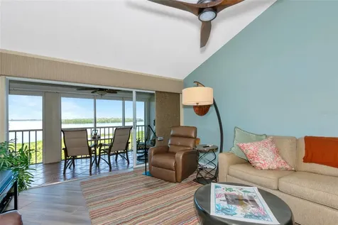 1389 Perico Pointe Cir Circle Bradenton FL 34209