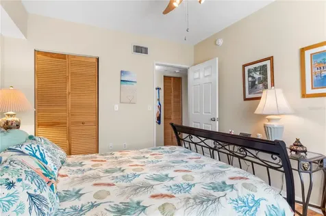 1610 N 42nd Circle Vero Beach FL 32967