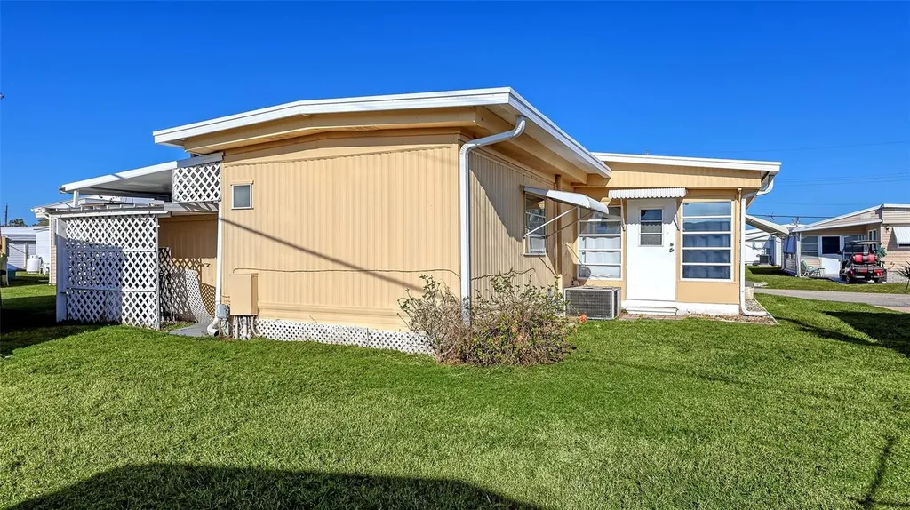 4221 11th Street E Ellenton FL 34222