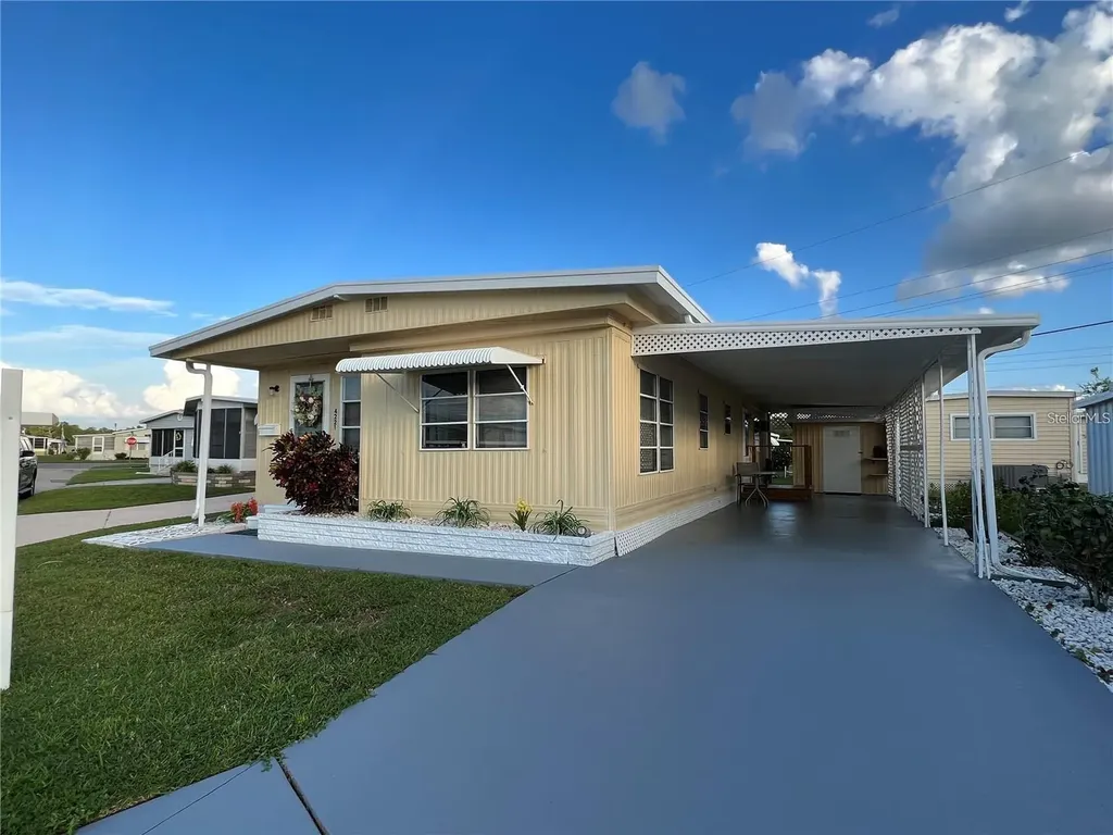 4221 11th Street E Ellenton FL 34222